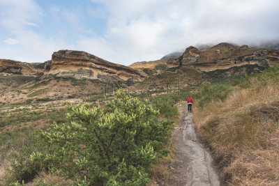 金门高地国家公园,旅行者,风景,悬崖,峡谷,南非,山,小路,徒步旅行,冒险