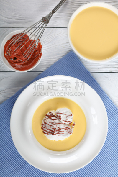 流离岛影,贞德,牛奶,鸟类,餐具,垂直画幅,奶制品,无人,配方,奶泡