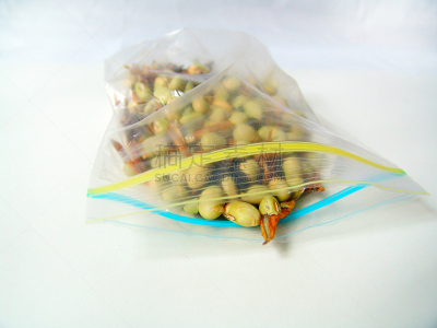 鱼干,豆,海草,小吃,保鲜袋,塑料袋,可密封的,裙带菜,沙丁鱼,动物躯干