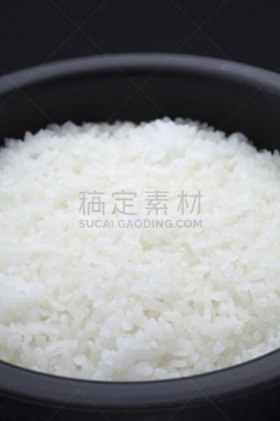 米,垂直画幅,室内,无人,白米,膳食,特写,黑色背景,食品,居家装饰