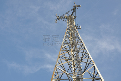 无线电通信塔,钢铁,通用分组无线业务,电磁的,微波炉,卫星天线,天空,水平画幅,电话机,无人