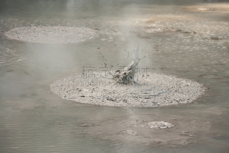 mud pot,火山,waimangu thermal park,山谷,水平画幅,无人,spa美容,户外,lake taupo,怀奥塔普温泉公园