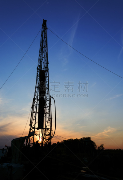 天空,钻孔机,井,钻探设备,在下面,自然美,人,日落,移开,喝