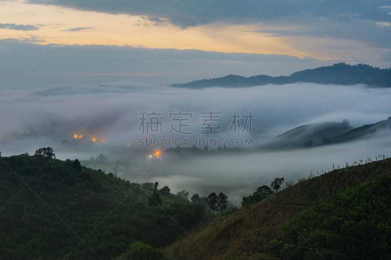 泰国,雾,自然美,廊开省,黎明,自然,水平画幅,山,秋天,无人