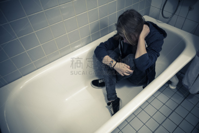 沮丧,少女,浴盆,压力,空的,青少年,水平画幅,墙,浴室