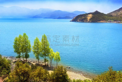 泸沽湖,云南省,纳西族,水,天空,留白,水平画幅,高视角,山,无人