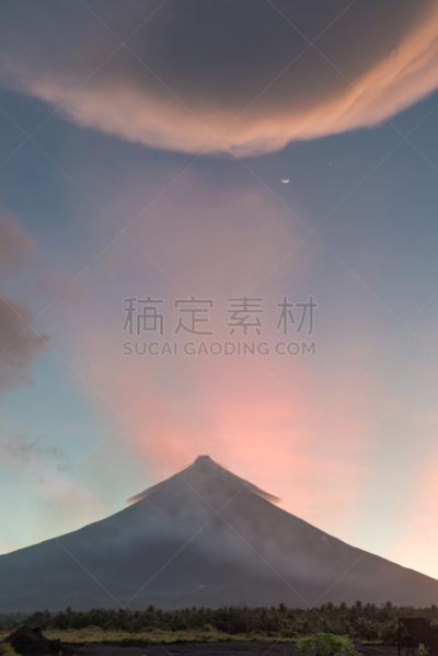 云,山,无人,马尔地马荣火山,垂直画幅,菲律宾,图像,户外,火山,黎牙实比市