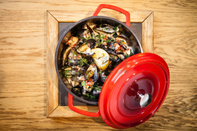 贻贝,欧芹,煮食,即食食品,水平画幅,无人,软体动物,法式食品,海产,海蚌