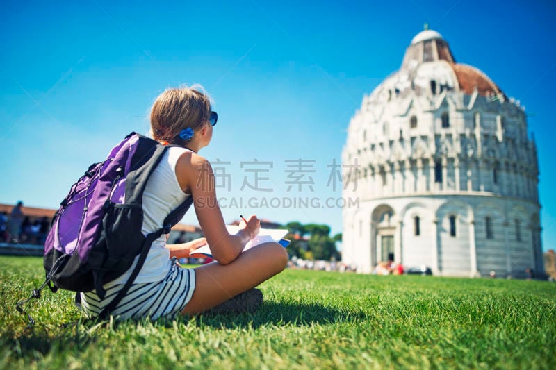 少女,草图,圣约翰,比萨受洗堂,洗礼堂,奇迹广场,比萨,10岁到11岁,城市游,青少年