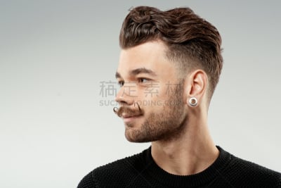 青年男人,幸福,八字胡,小胡子,侧面像,发型,络腮胡子,水平画幅,男性,仅男人