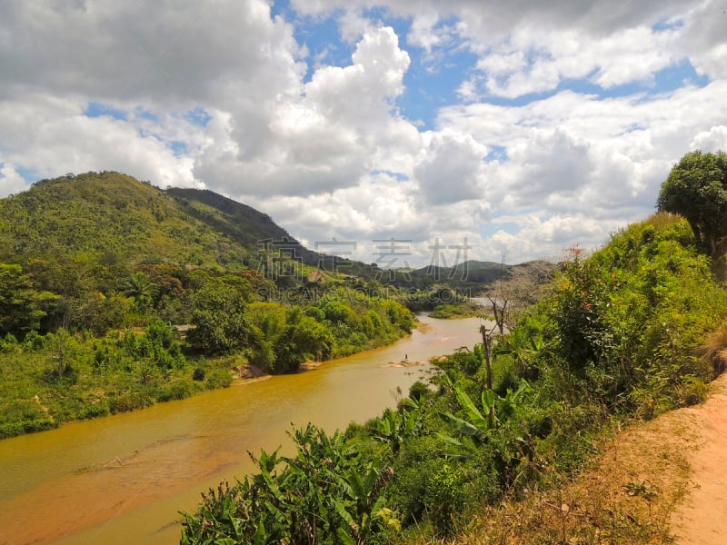 全景,地形,马达加斯加,爱探听私事的,水平画幅,建筑,茅屋屋顶,乡村,小屋,非洲