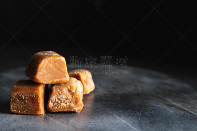 焦糖,甜点心,甜食,背景,立方体,暗色,自然界的状态,牛奶,食品,奥地利