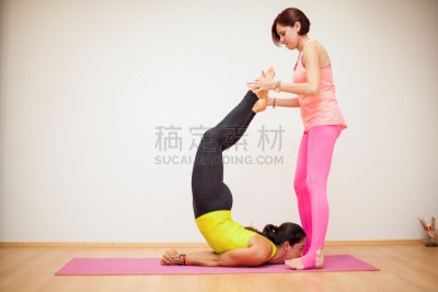 学生,瑜珈教师,美,留白,拉美人和西班牙裔人,休闲活动,水平画幅,侧面像,美人,指导教师
