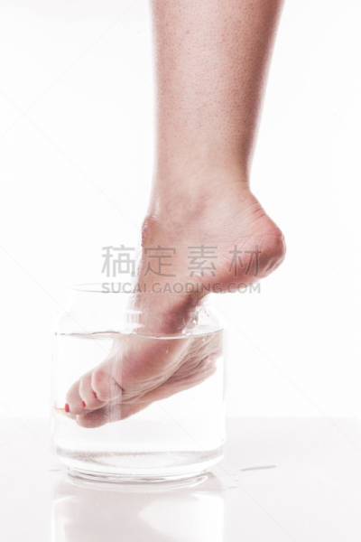 干的,足,皮肤,奶油,脚掌,皮肤病学,垂直画幅,人类脚趾,白人,男性