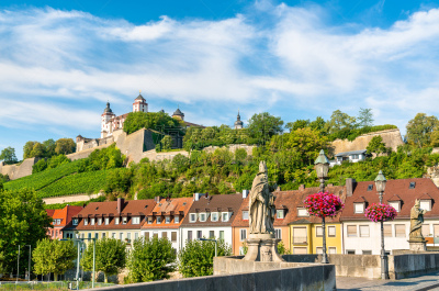 雕像,德国,伍茨堡,alte mainbrucke,传统,巴洛克风格,著名景点,河流,石头,夏天