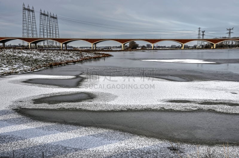 雪,城市,冰,桥,寒冷,现代,植物,河流,银行,户外