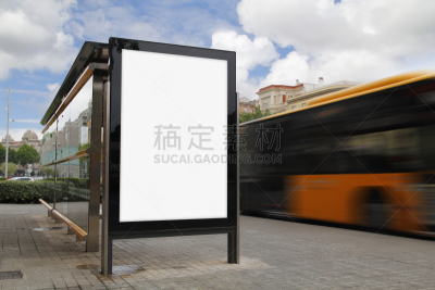公共汽车站,布告栏,空白的,留白,水平画幅,消息,无人,玻璃,户外,交通方式