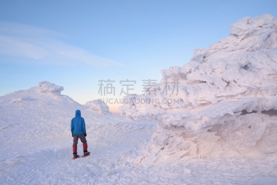 冬天,山,旅行者,寒冷,旅途,飘然,仅男人,一个人,环境,黄昏