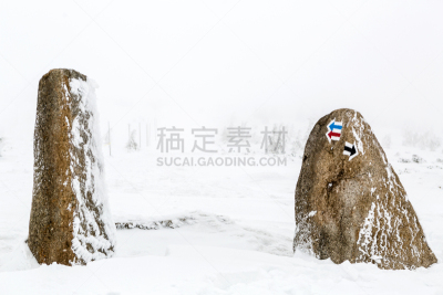 深雪,冬天,石材,徒步旅行,动机,箭头符号,地形,波兰,童话故事,松树