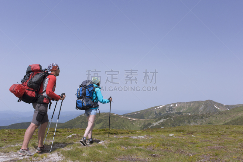 夏天,山,徒步旅行,背包,帐篷,休闲活动,水平画幅,早晨,旅行者,户外