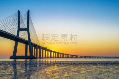 瓦斯科·达·伽马大桥,黎明,里斯本,桥,塔霍河,吊桥,水,天空,美,水平画幅