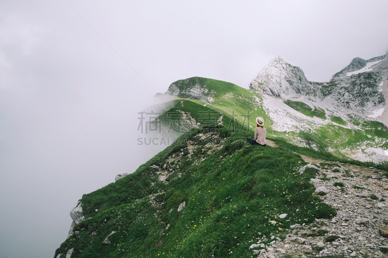 山,徒步旅行,奥地利,摄影师,julian alps,多洛米蒂山脉,透过窗户往外看,天空,青少年,休闲活动