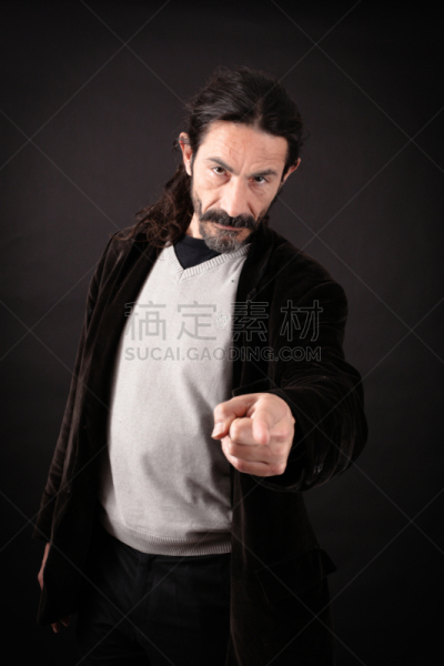面部表情,男人,男性美,个性,哑语,50到54岁,警告标志,垂直画幅,留白