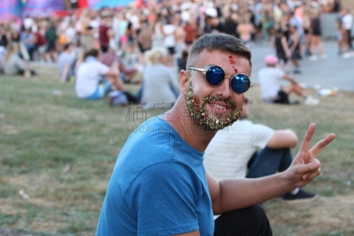 男性,事件,高雅,群众,夏天,节日的观众,仅男人,音乐节,仅成年人,自由