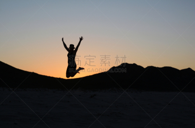 女人,南加里福尼亚,下加利福尼亚半岛,留白,水平画幅,户外,仅成年人,拉丁美洲,海滩,山