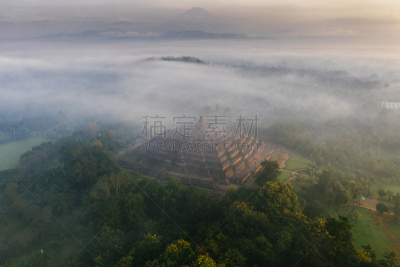 风景,航拍视角,雾,婆罗浮屠塔,非都市风光,地形,远古的,国内著名景点,热带气候,早晨