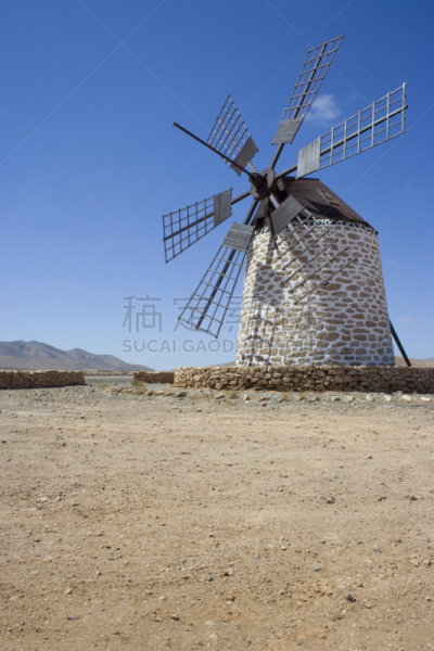 风车,理想化的,唐吉诃德,二氧化碳,垂直画幅,天空,风,能源,草原,透视图