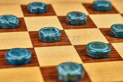 半贵重宝石,西洋跳棋,组物体,白色,绿色,褐色,石材,木制,格子图案,部分