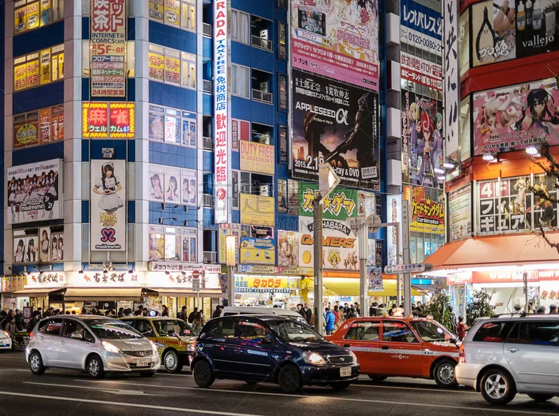 秋叶原 日本 夜晚 大量人群 陆用车 仅成年人 日本人 东京 出租车 街道图片素材下载 稿定素材