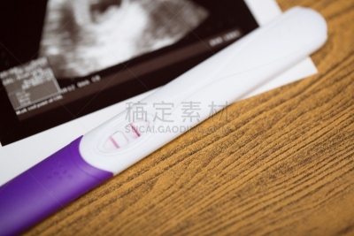 背景聚焦,白色,孕检,结论,木制,表现积极,医学扫描仪器,塑胶,水平画幅,无人