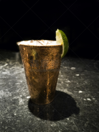 鸡尾酒,铜,动物背脊,玻璃杯,含羞草酒,华贵,浪漫,无酒精鸡尾酒,贝里尼,可乐