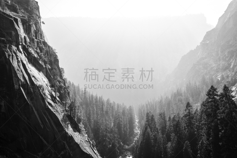 在上面,弗纳尔瀑布,看风景,运动,世界遗产,动物,加利福尼亚内华达山脉,植物,瀑布,户外