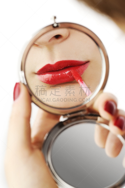 红色,嘴唇,镜子,唇膏,人的鼻子,垂直画幅,美,彩妆,指甲,美人
