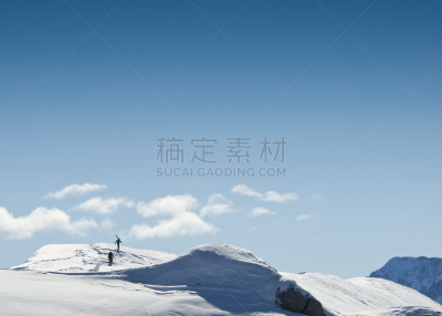 滑雪运动,阿沃里阿兹,非滑雪场地的滑雪,天空,水平画幅,雪,蓝色,原野,人