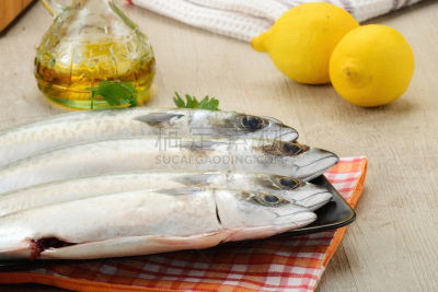 生食,鱼类,动物嘴,海产,动物身体部位,野外动物,豆腐,动物鳍,白色,晚餐