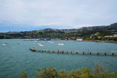 akaroa,新西兰坎特伯雷地区,班克斯半岛,天空,水平画幅,山,无人,夏天,户外