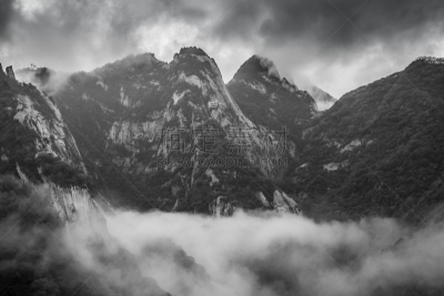 山,雾,灵性,水平画幅,雪,无人,湿,早晨,户外,冬天