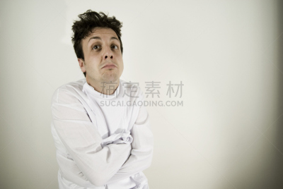 发狂的,青年男人,水平画幅,白色背景,人,面部表情,仅男人,仅成年人,青年人