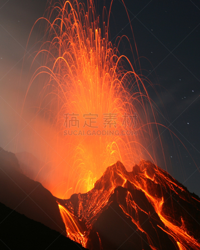 动作,斯托伦波里岛,斯特隆博利岛火山,火山,渣块熔岩,垂直画幅,天空,夜晚,无人,户外