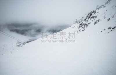 滑雪坡,山,多云,风景,天空,休闲活动,水平画幅,雪,户外,高雪维尔