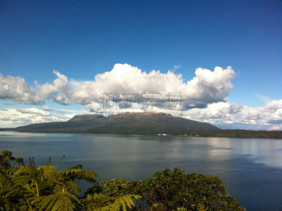 lake tarawera,新西兰,水,天空,宁静,水平画幅,地形,无人,蓝色,塔拉威拉山