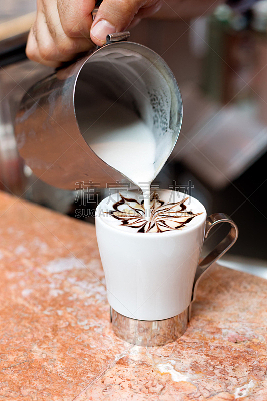 卡布奇诺咖啡,泡沫艺术,玛琪雅朵咖啡,咖啡机,垂直画幅,美,艺术,奶油,饮料,咖啡