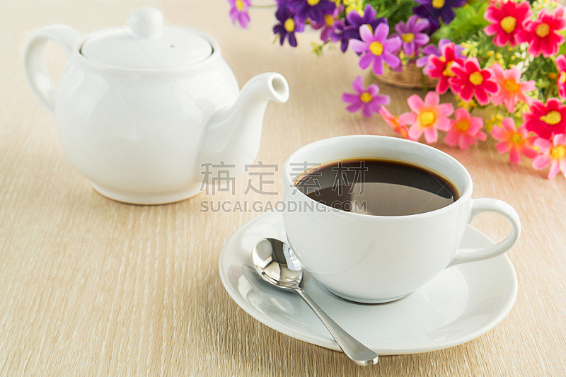 锅,桌子,咖啡杯,人造的,芳香的,水平画幅,饮料,咖啡,仅一朵花,白色