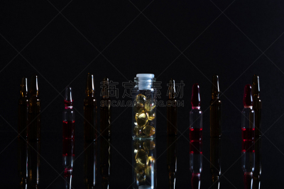 药丸,药房,分离着色,药瓶,黑色背景,概念,不明确的地点,药物过量,瘟疫,剂量