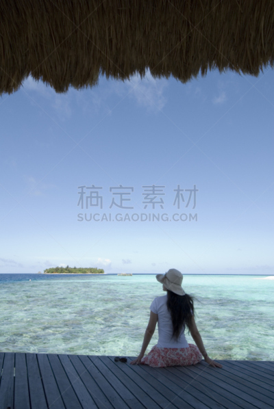 海景,马尔代夫,垂直画幅,天空,度假胜地,户外,海滩,背面视角,彩色图片