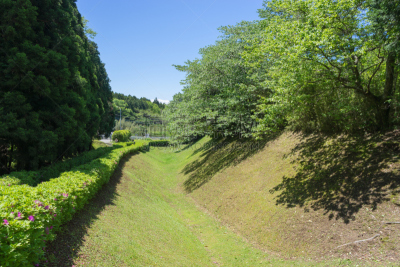 亚马纳卡湖,护城河,城堡,里山,非都市风光,旅游目的地,水平画幅,枝繁叶茂,地形,无人